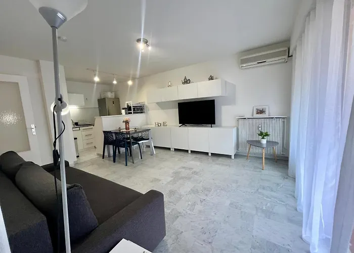 Le Louisiane אנטיב